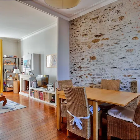 Nice Two-rooms דירה נאנט